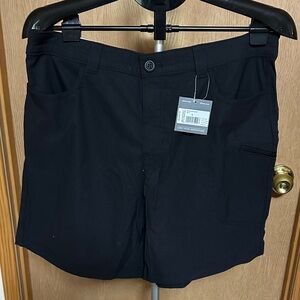 Eddie Bauer rainier short